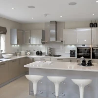 grey gloss kitchen doors