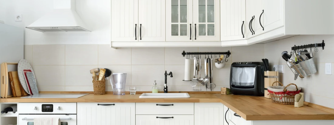 white chatsworth kitchen