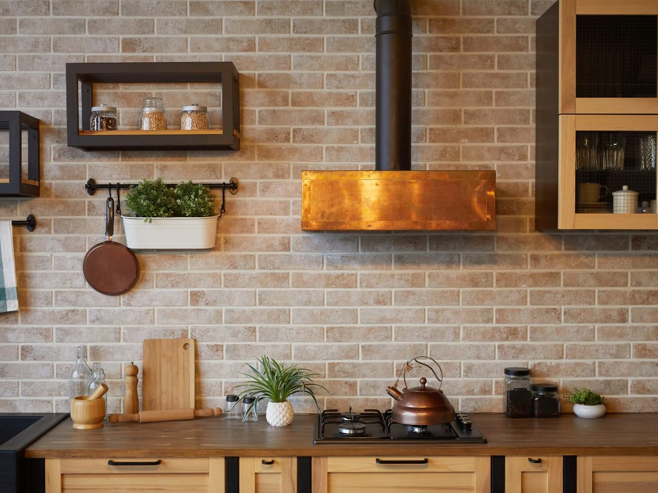 How to Add Retro Charm to a Modern Kitchen